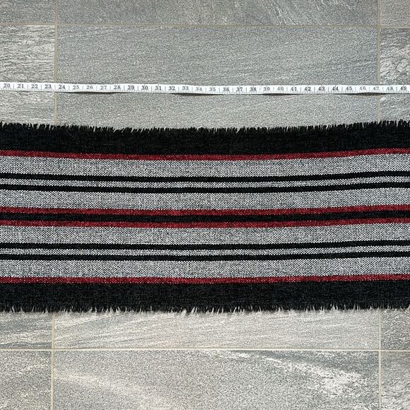 NWT Macy's x Style & Co Ultra-soft Fringe Scarf Black Red White Plaid Stripes - Picture 6 of 11